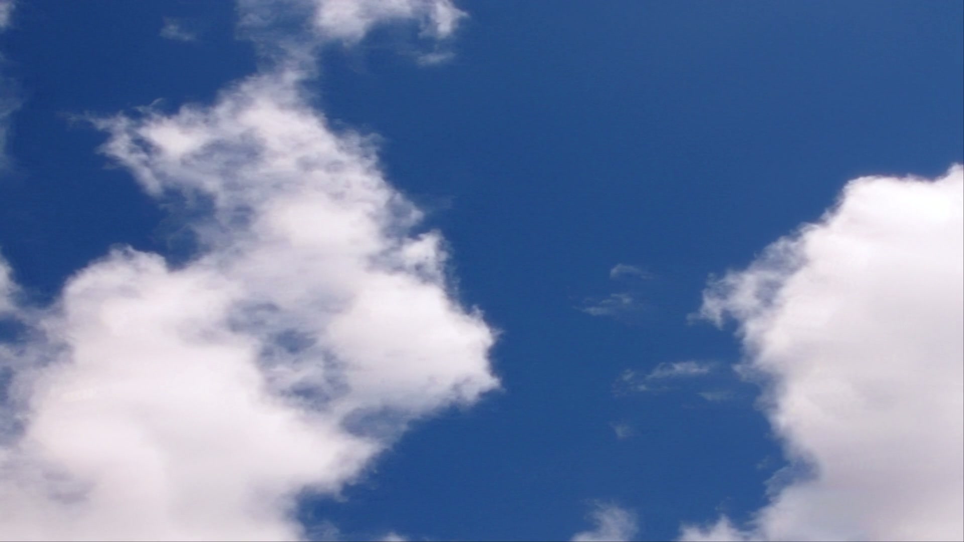 Time-Lapse Blue Sky Clouds