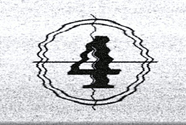 4K animation of a black and white static-filled screen with a distorted symbols counting down, surrounded by an irregular border.