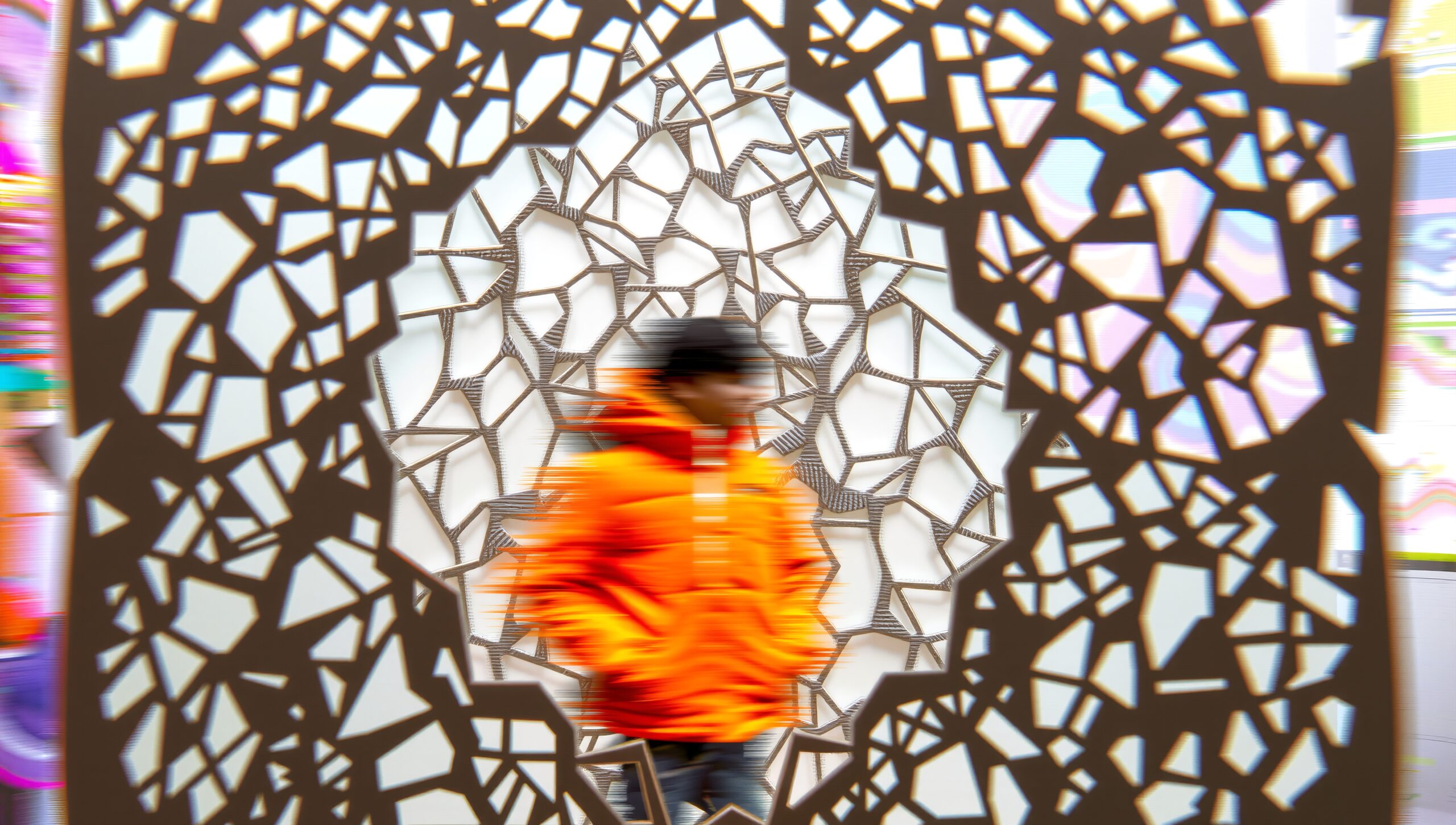 Geometric Shadows and Bright Jacket